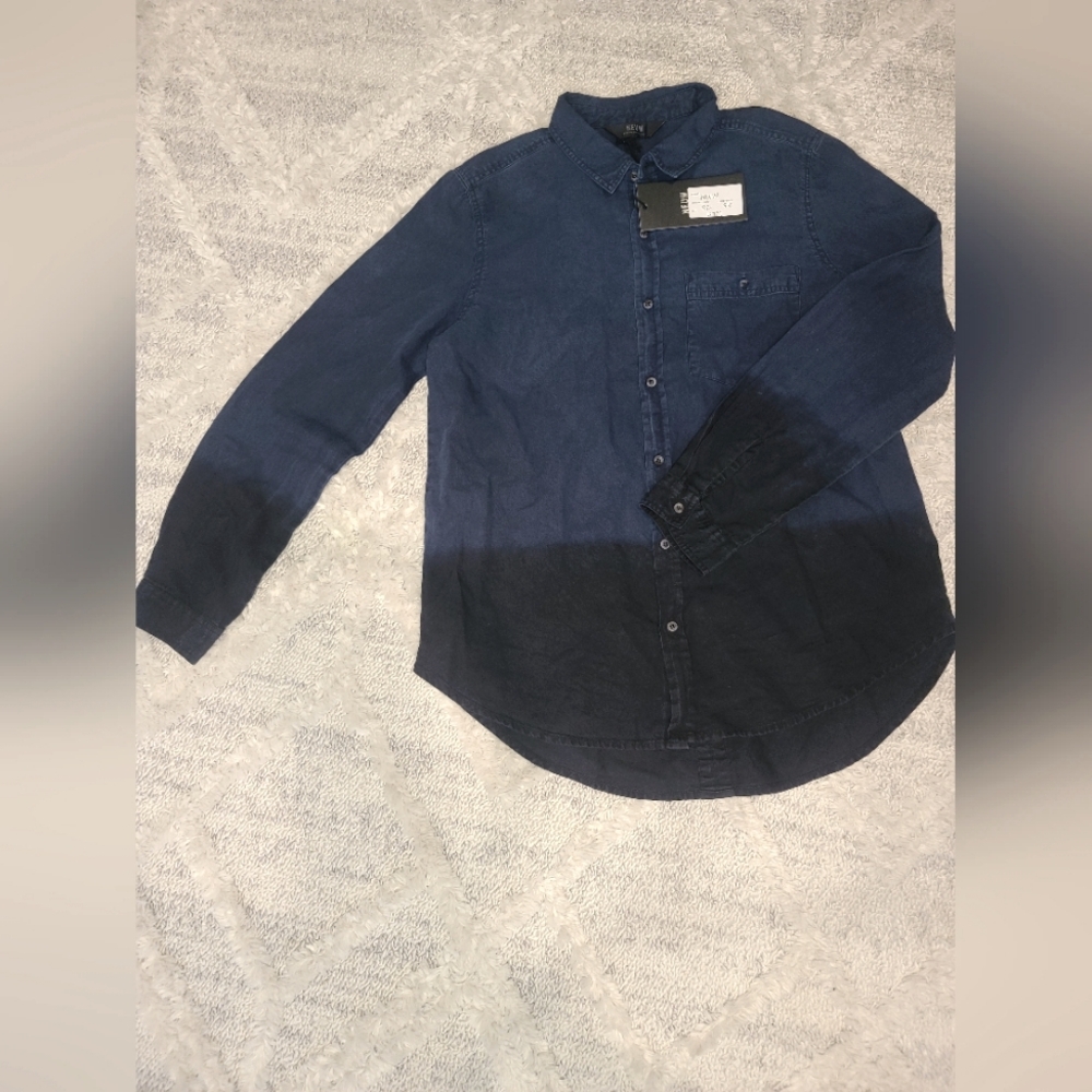 Neuw Denim material long sleeve bottom down shirt.